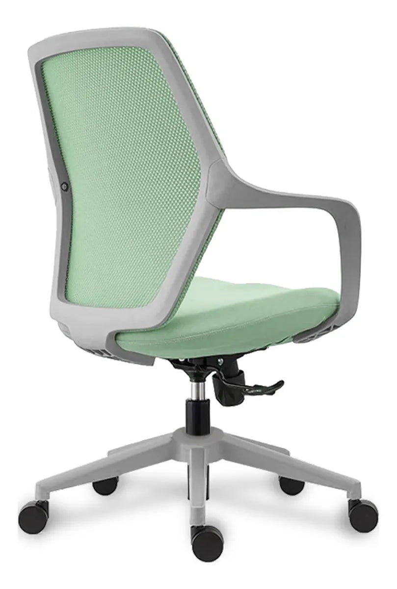 Parte posterior de la silla ergonómica ErgoLife con respaldo de malla resistente y diseño anatómico.